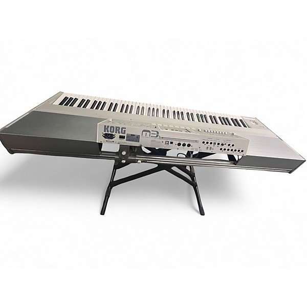 Used KORG M3 88 Key Keyboard Workstation