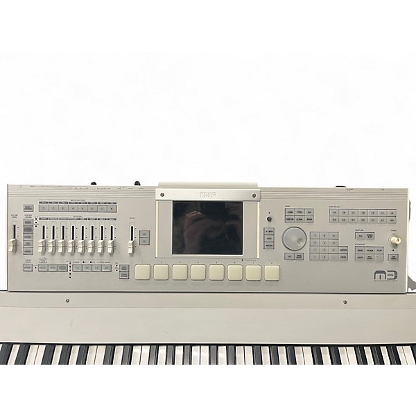 Used KORG M3 88 Key Keyboard Workstation