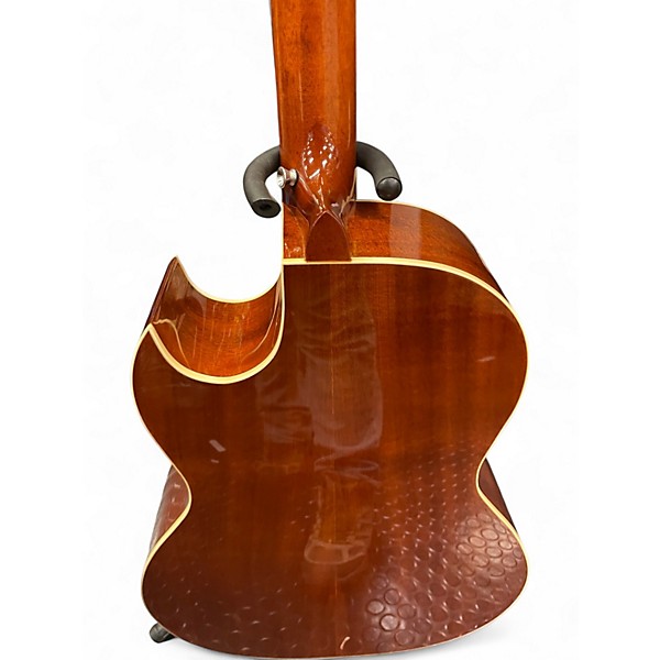 Used H. Jimenez LBQ4E Black and White Latin Stringed Instrument