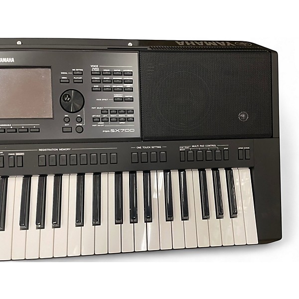 Used Yamaha PSR-SX700 Arranger Keyboard
