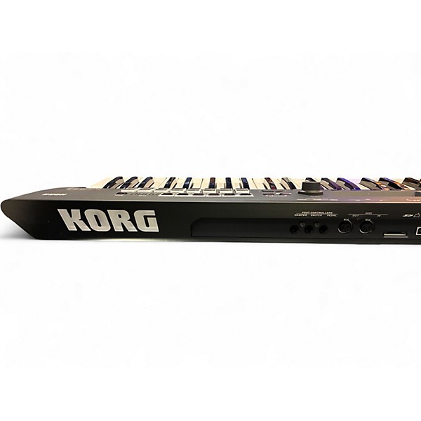Used KORG KROSS 2 61 Keyboard Workstation
