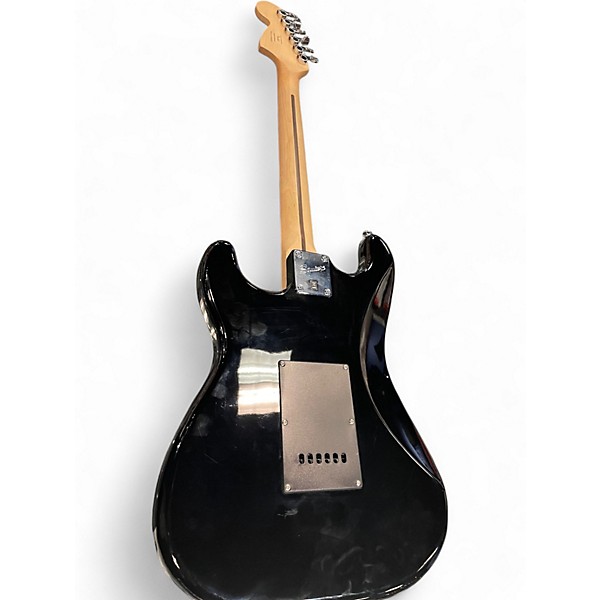 Used Squier Affinity Stratocaster Black and White Solid Body Electric Guitar
