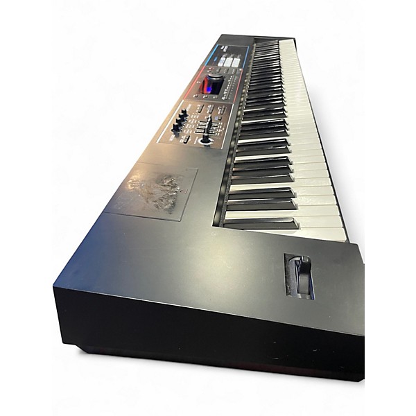Used Roland junods88 Keyboard Workstation