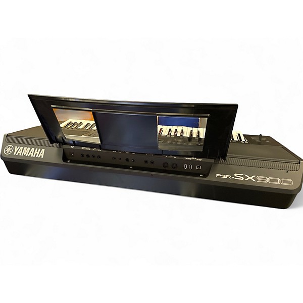 Used Yamaha PSR SX 900 Keyboard Workstation