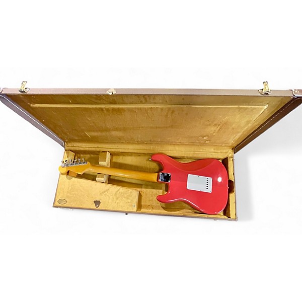 Used Fender AMERICAN VINTAGE II 1961 STRATOCASTER Fiesta Red Solid Body Electric Guitar