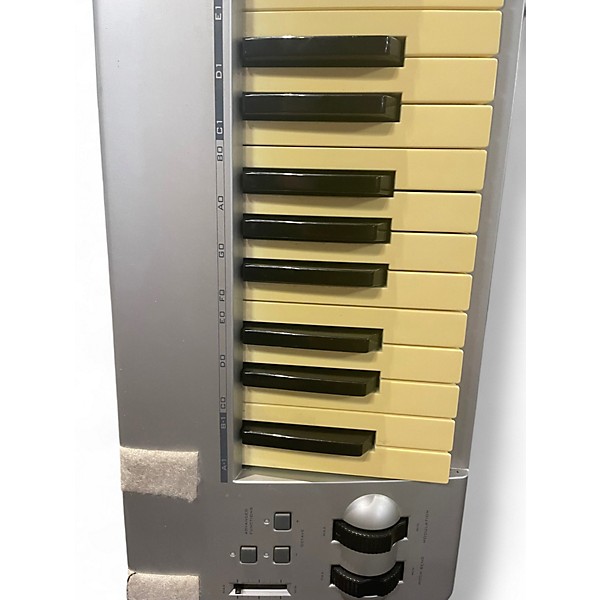 Used M-Audio 88 GS Keyboard Workstation