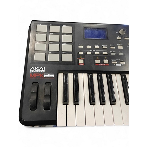 Used Akai Professional MPK25 25 Key MIDI Controller