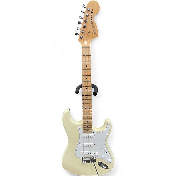 Used Squier Affinity Stratocaster Olympic White Solid Body Electric Guitar