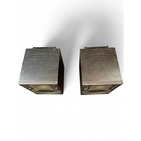 Used Behringer Truth B2031A Pair Powered Monitor