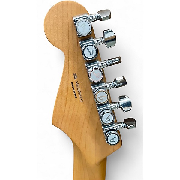 Used Fender STRATOCASTER PLAYER PLUS Pearl White Solid Body Electric Guitar