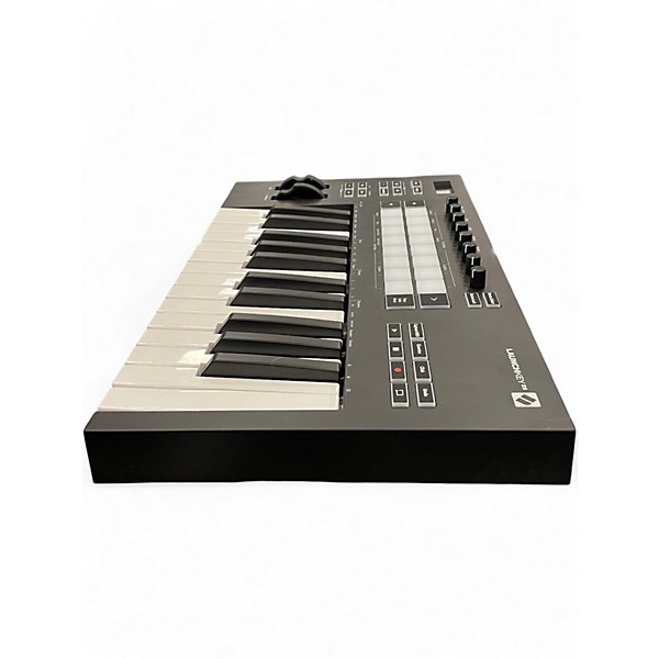 Used Novation Launchkey 25 Key MIDI Controller
