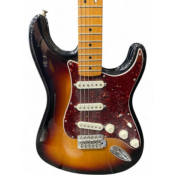 Used Fender Deluxe Roadhouse Stratocaster 3 Color Sunburst Solid Body Electric Guitar