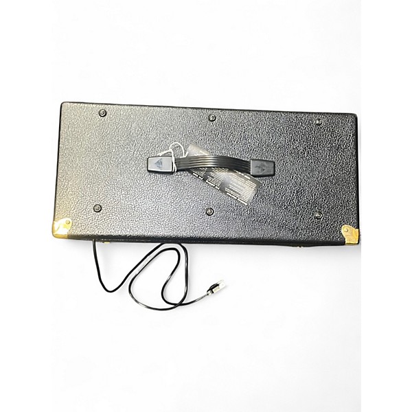 Used Behringer ACX1000 Acoustic Guitar Combo Amp