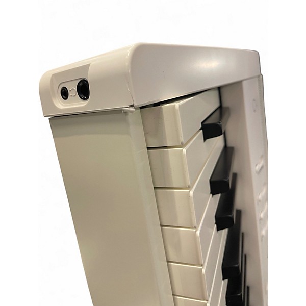 Used Roland FP-60x Keyboard Workstation