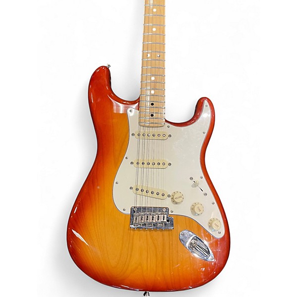 Used Fender American Professional Stratocaster SSS Sienna Sunburst Solid Body Electric Guitar
