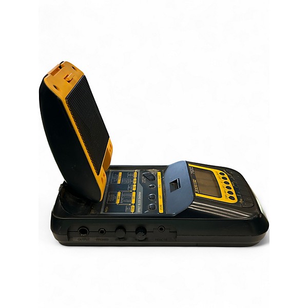 Used Zoom Zoom Fire 7010 Battery Powered Amp