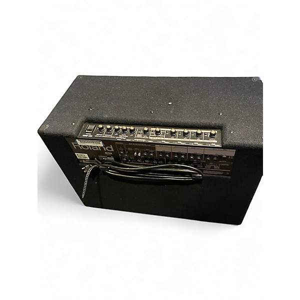 Used Roland KC880 Keyboard Amp