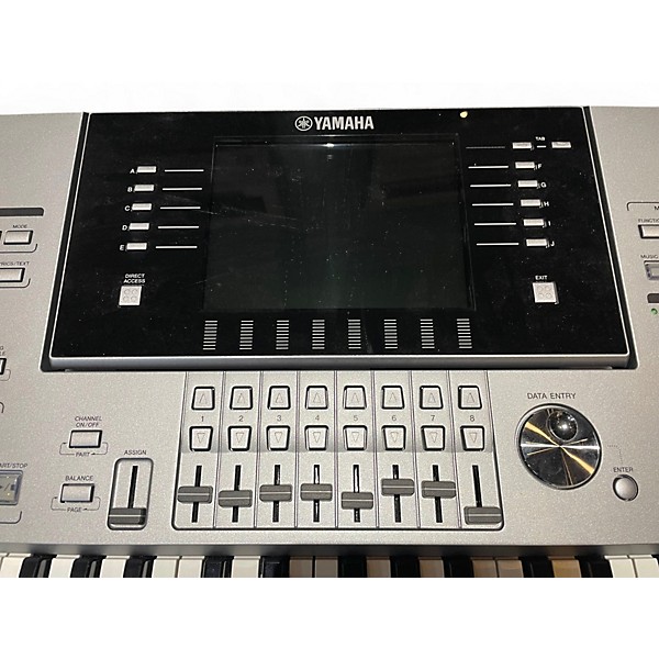 Used Yamaha Tyros 5 76 Key Arranger Keyboard