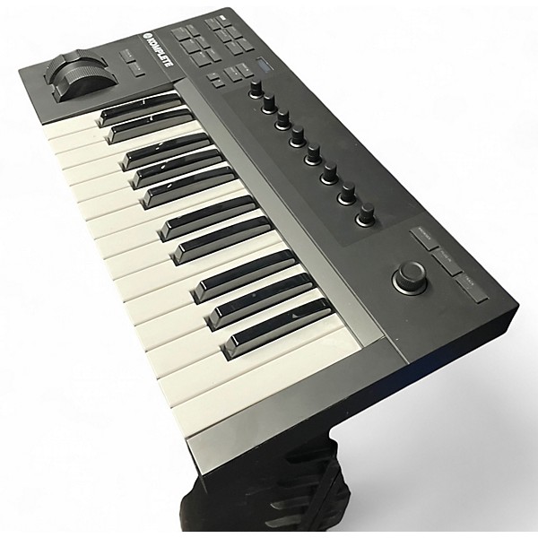 Used Native Instruments Komplete Kontrol A25 MIDI Controller