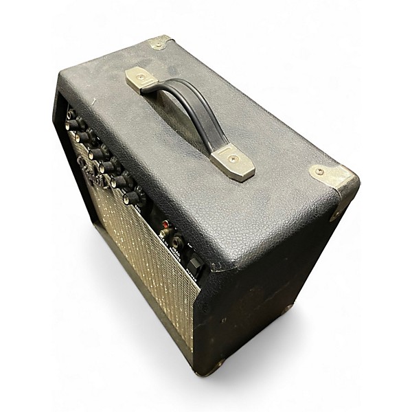 Used Fender frontman 15g Guitar Combo Amp