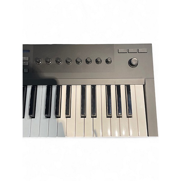 Used Native Instruments Komplete Kontrol A25 MIDI Controller