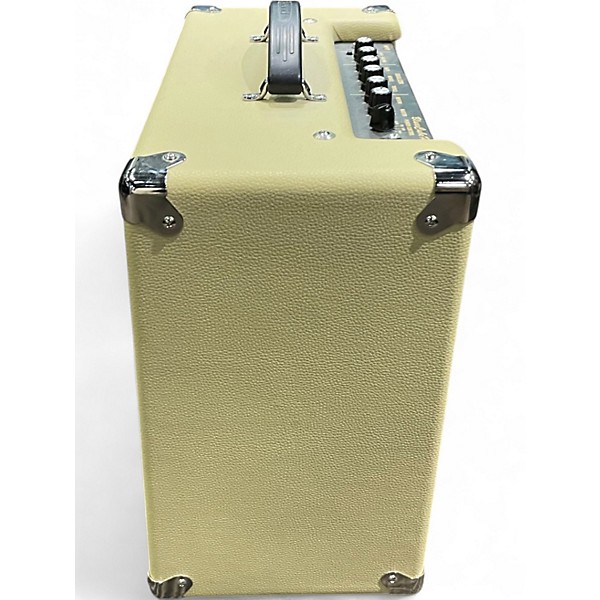 Used Roland BLUES CUBE HOT Guitar Combo Amp