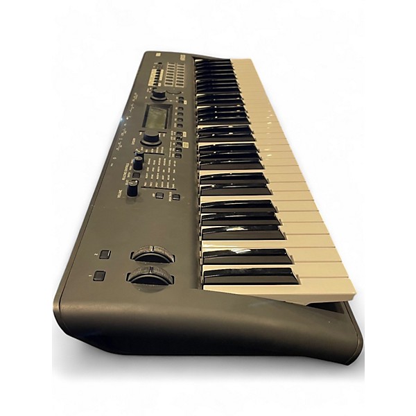 Used KORG KROSS 2 61 Key Keyboard Workstation
