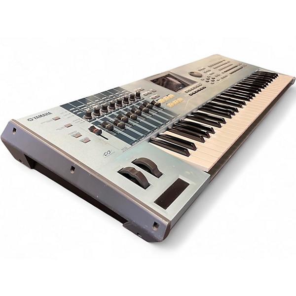 Used Yamaha Motif XS6 61 Key Keyboard Workstation