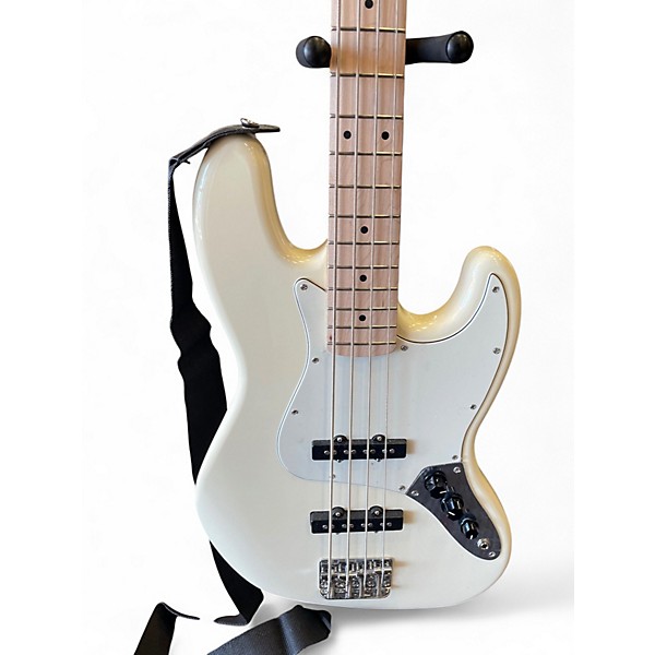 Used Squier Affinity Jazz Bass WHITE Electric Bass Guitar