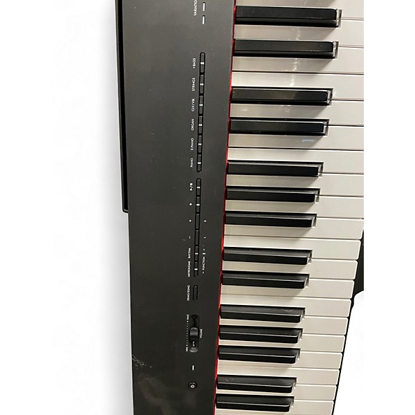 Used Yamaha P225 Digital Piano