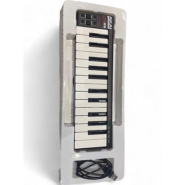 Used Akai Professional LPK25 MIDI Controller