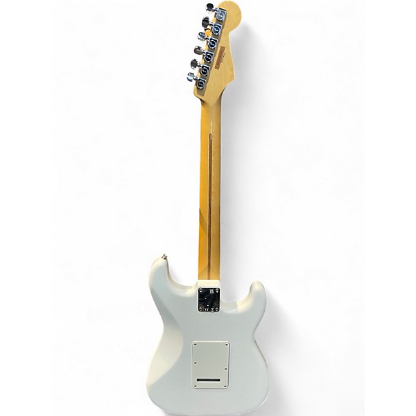 Used Fender Player Stratocaster Left Handed Alpine White Solid Body Electric Guitar