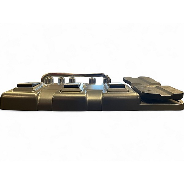 Used Line 6 Bass Floor Pod Effect Processor