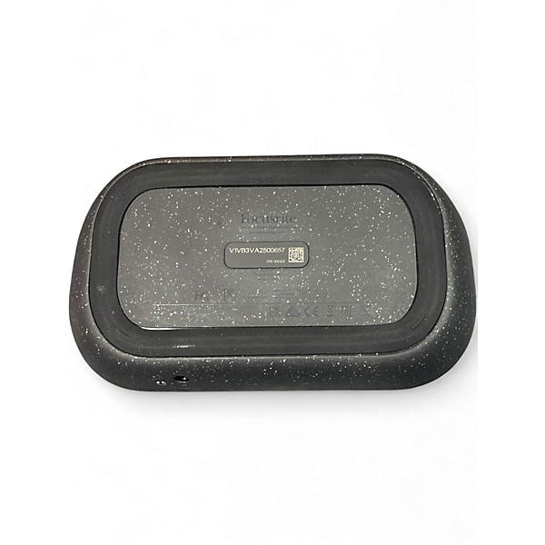 Used Focusrite VOCASTER ONE Audio Interface