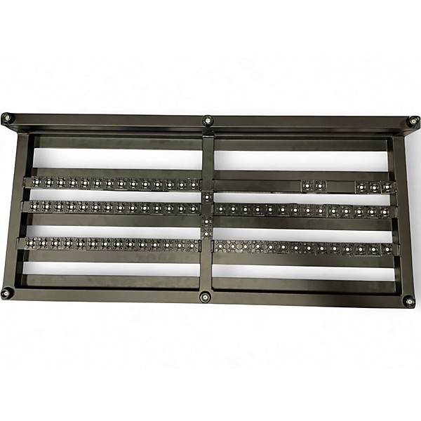 Used Pedaltrain NOVO 32 Pedal Board