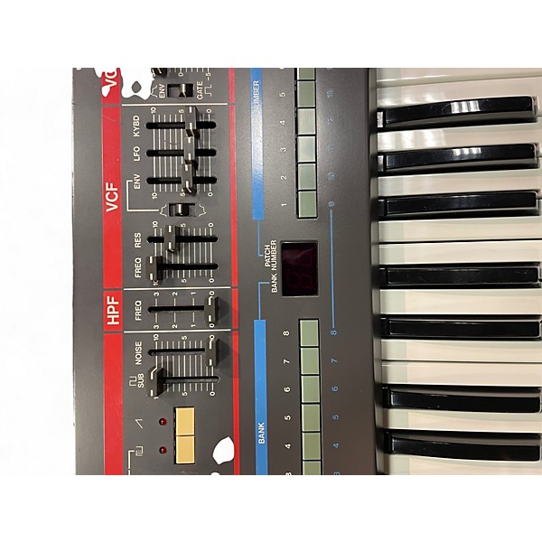 Used Roland JUNO 106 Synthesizer