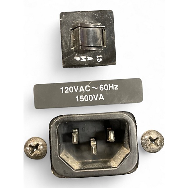 Used Carvin DCM2000 Power Amp