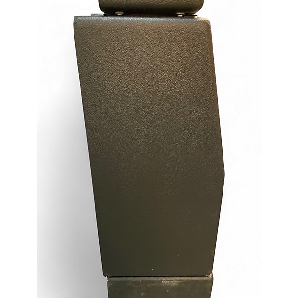 Used 2006 Marshall 812T40 Guitar Cabinet