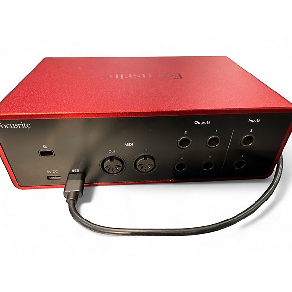 Used Focusrite Scarlett 4i4 Audio Interface