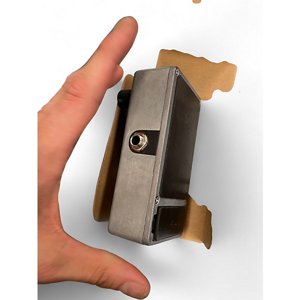 Used DeltaLab MD1 Metal Distortion Effect Pedal