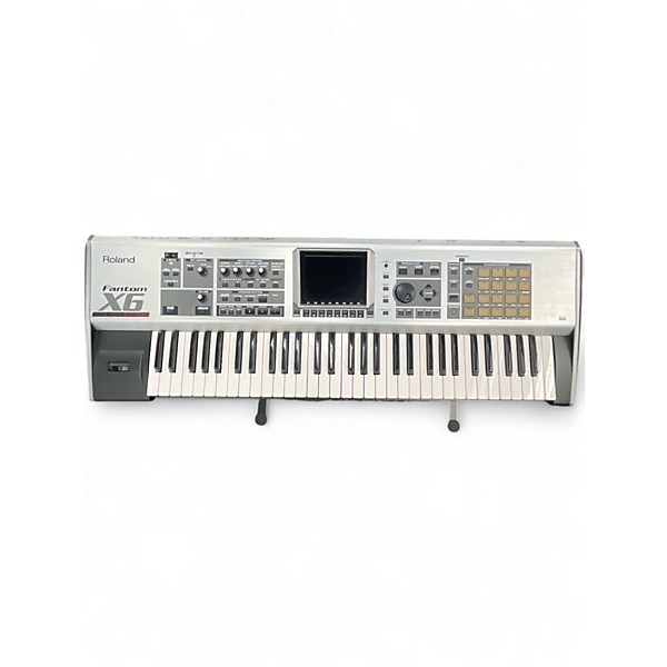 Used Roland Fantom X6 Keyboard Workstation
