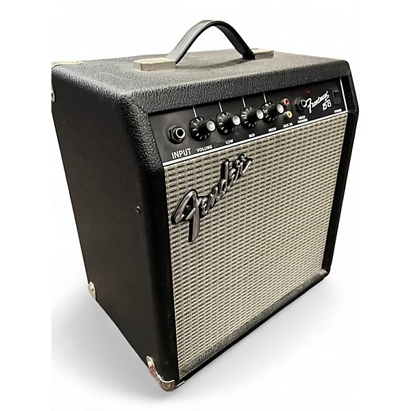 Used Fender FRONTMAN 15B Bass Combo Amp