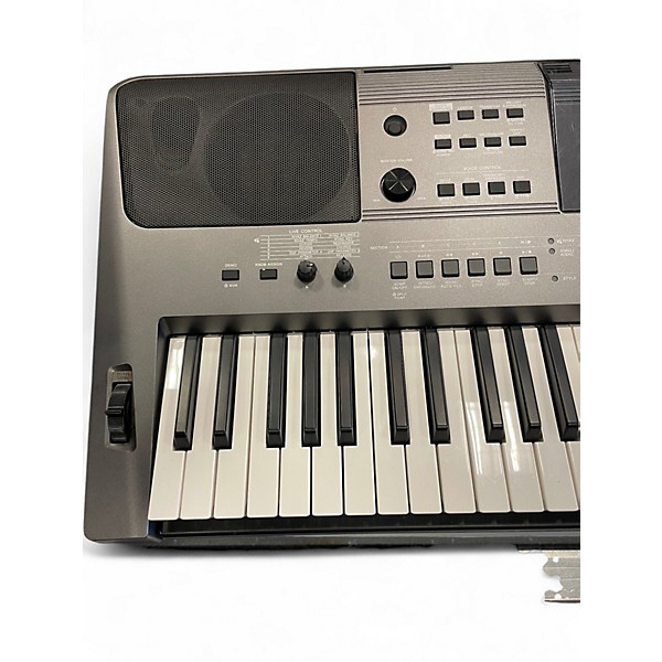Used Yamaha PSRI500 Portable Keyboard