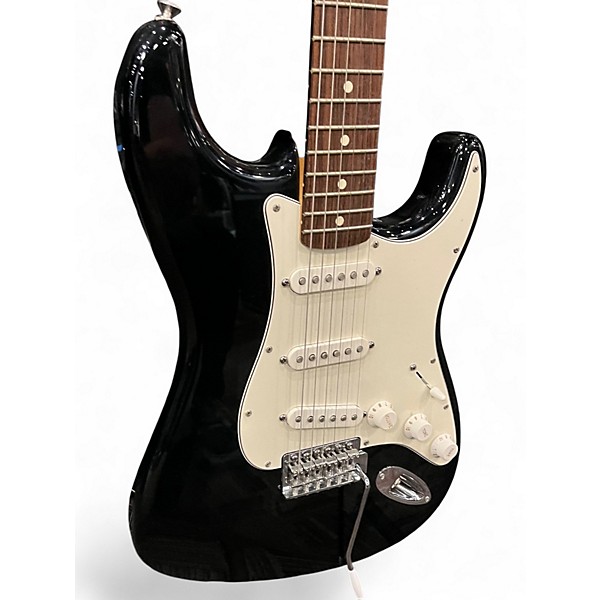 Used 2008 Fender Player Stratocaster Black Solid Body Electric Guitar