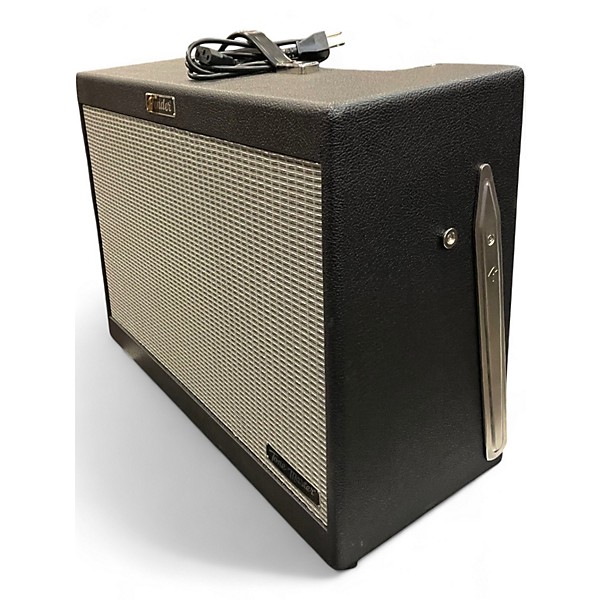 Used Fender tone master fr-12 Guitar Combo Amp