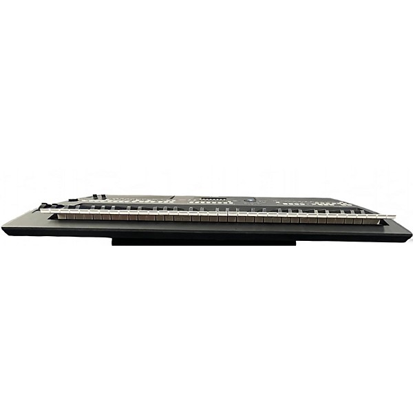 Used Yamaha PSRSX600 Arranger Keyboard