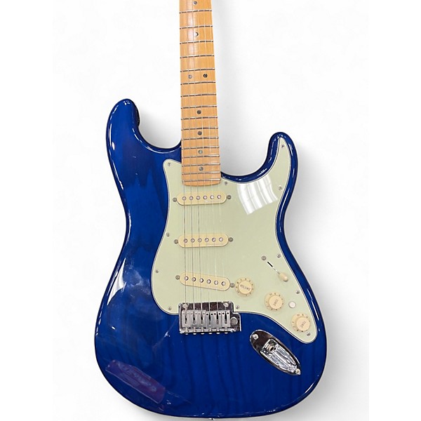 Used Fender Deluxe Stratocaster Trans Blue Solid Body Electric Guitar