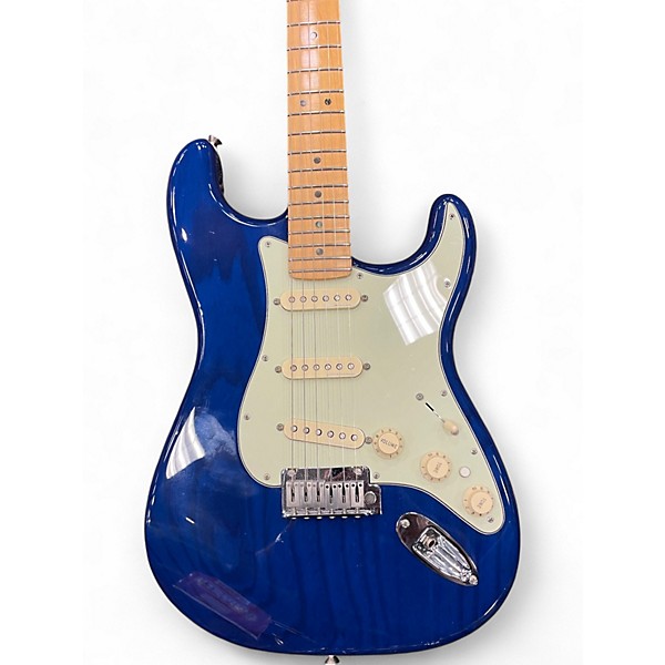 Used Fender Deluxe Stratocaster Trans Blue Solid Body Electric Guitar