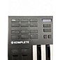 Used Native Instruments komplete kontrol m32 MIDI Controller