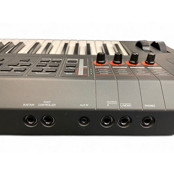Used Yamaha MX49 49 Key Keyboard Workstation